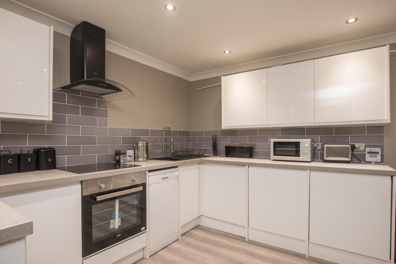Riverside Central Kingston Flat 1B Surbiton المظهر الخارجي الصورة